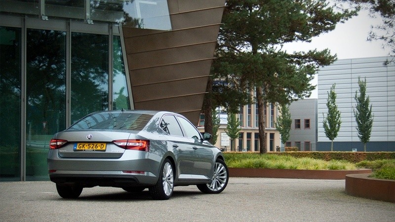 Skoda Superb 1.4 TSI Greentech ACT Style Businessline