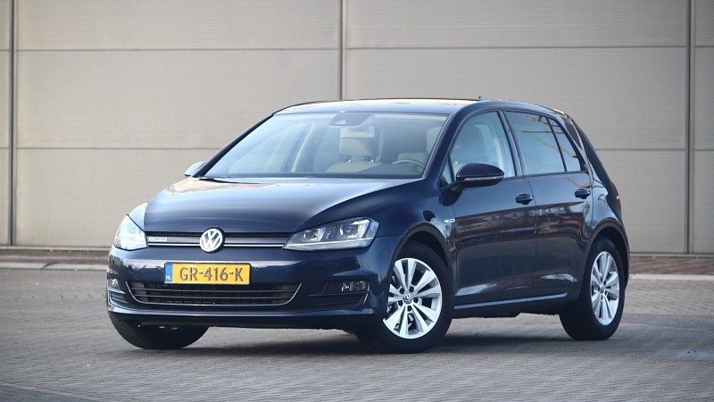 Volkswagen Golf BlueMotion 1.0 TSI DSG Comfortline