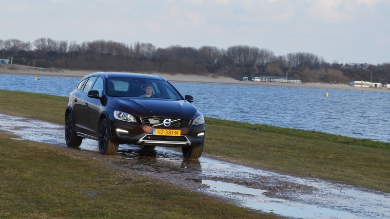 Volvo V60 Cross Country T5 Nordic+ Luxury Line