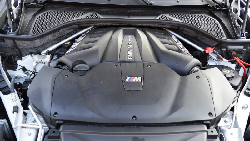 BMW X6 M 4.4 V8  