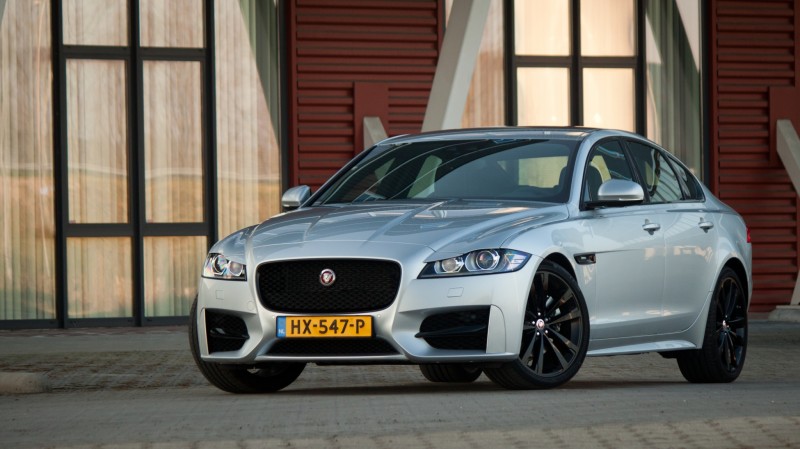 Jaguar XF 2.0d R-Sport