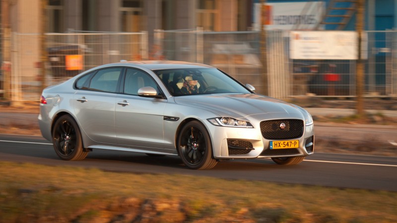 Jaguar XF 2.0d R-Sport