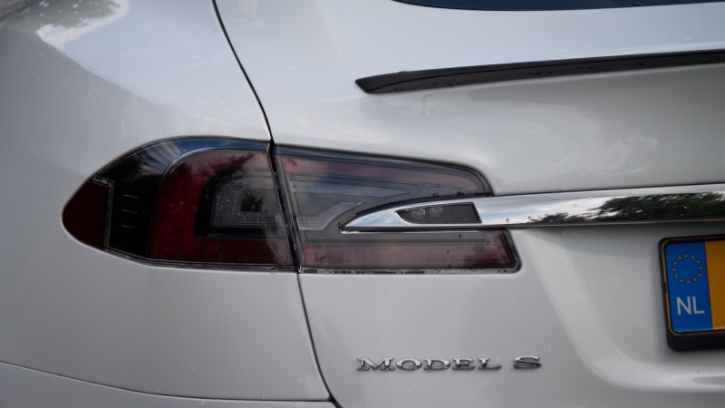 Tesla Model S P90D Ludicrous