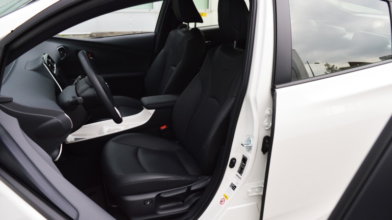Toyota Prius 1.8 Hybrid Executive Automaat