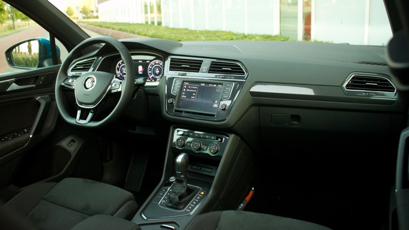 Volkswagen Tiguan 1.4 TSI Connected Series