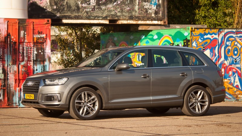 Audi Q7 3.0 TDI e-tron quattro Premium Edition