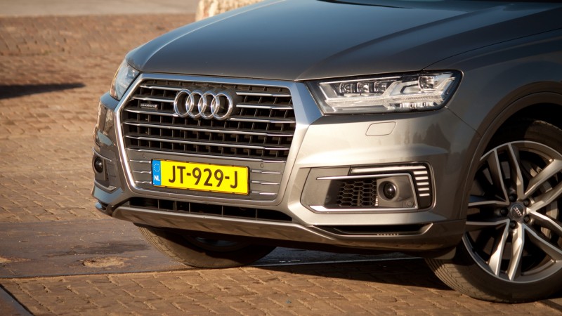 Audi Q7 3.0 TDI e-tron quattro Premium Edition