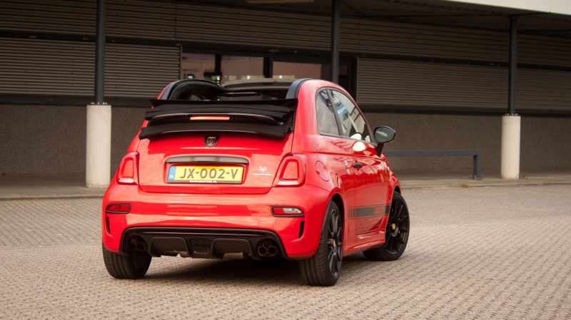 Abarth 595C 1.4 T-Jet 180  Competizione