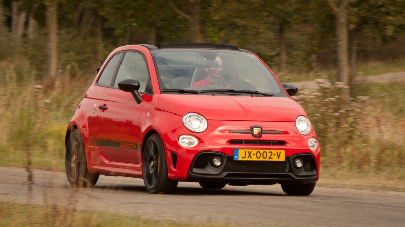 Abarth 595C 1.4 T-Jet 180  Competizione