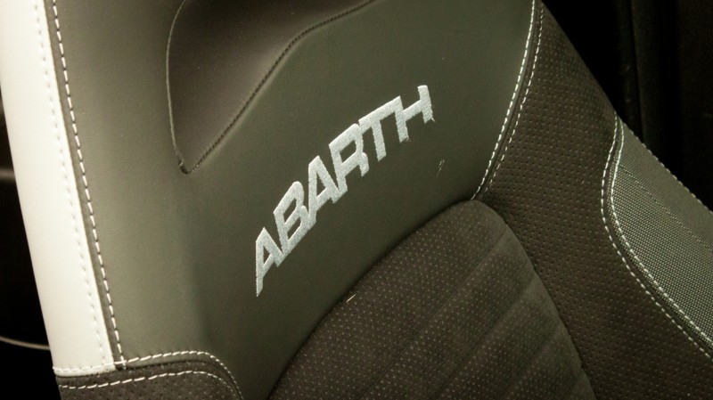 Abarth 595C 1.4 T-Jet 180  Competizione