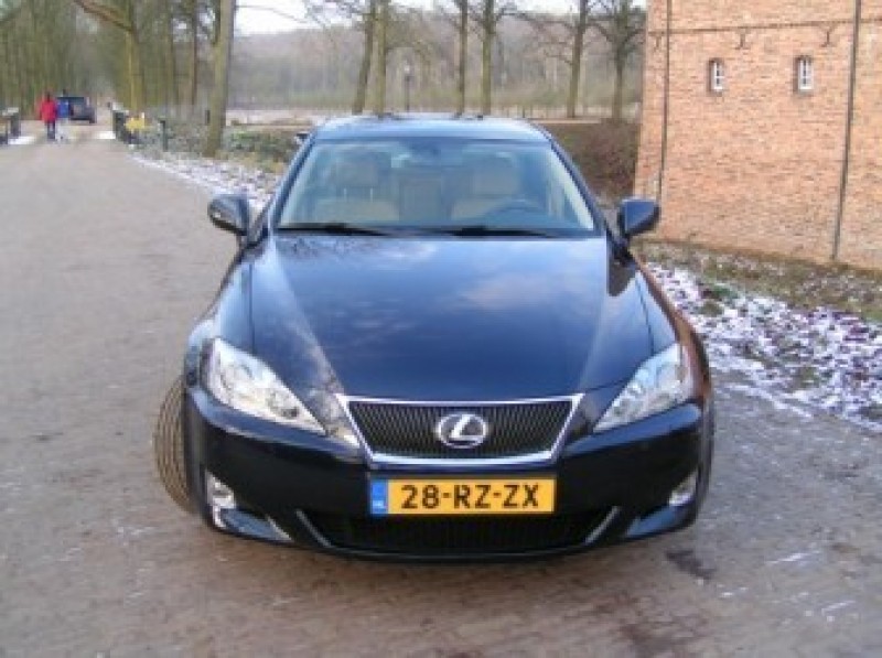 Lexus IS 250  Executive