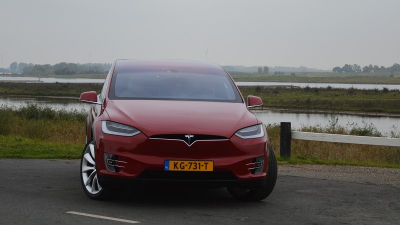 Tesla Model X P90D Ludicrous