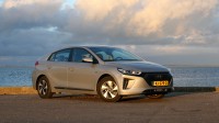 Hyundai IONIQ 1.6 HEV First Edition 