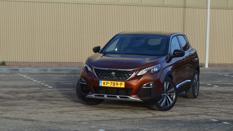 Peugeot 3008 1.6 e-THP EAT6 GT-Line