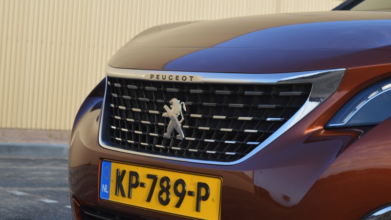 Peugeot 3008 1.6 e-THP EAT6 GT-Line