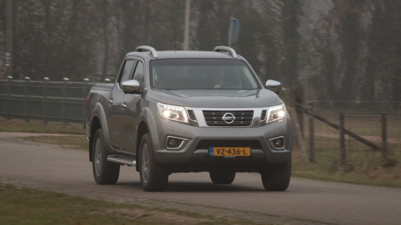 Nissan Navara 2.3 dCi 190 Double Cab Tekna