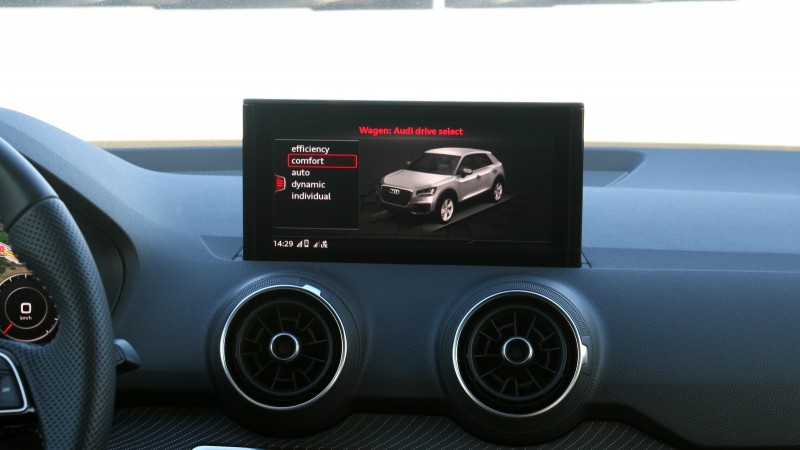 Audi Q2 1.4 TFSI  S-line