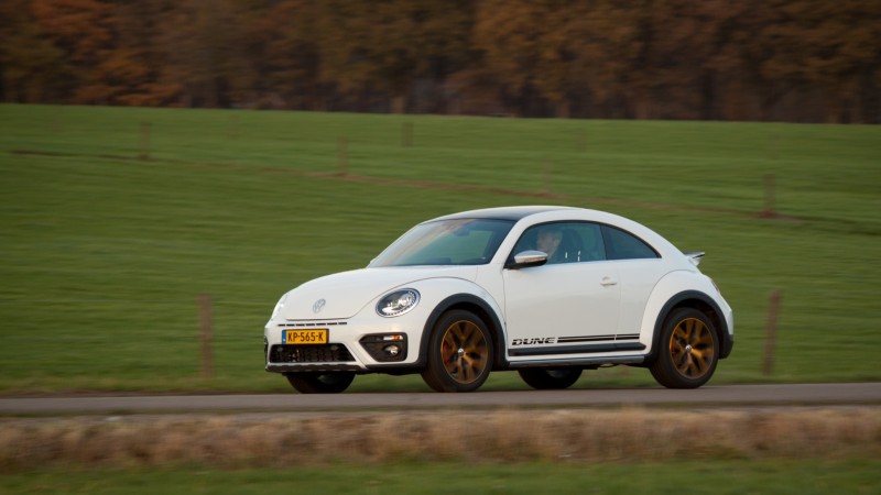 Volkswagen Beetle 2.0 TSI DSG-6 Dune