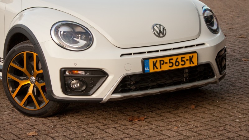 Volkswagen Beetle 2.0 TSI DSG-6 Dune