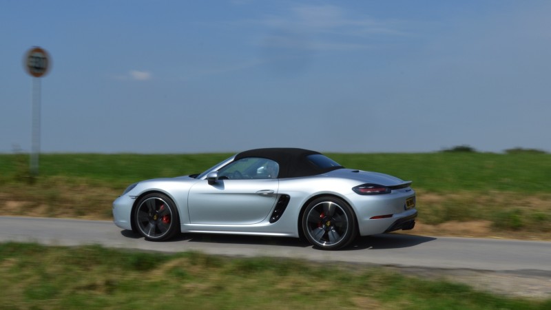 Porsche 718 Boxster S PDK