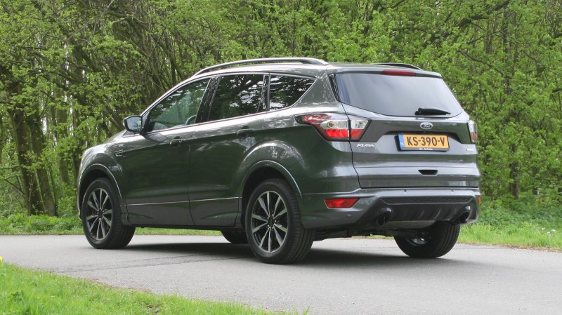 Ford Kuga 1.5 EcoBoost ST-Line