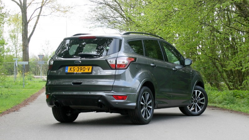 Ford Kuga 1.5 EcoBoost ST-Line