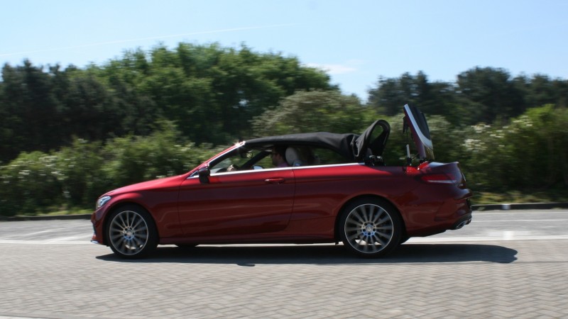 Mercedes-Benz C-Klasse 400 4MATIC Cabriolet