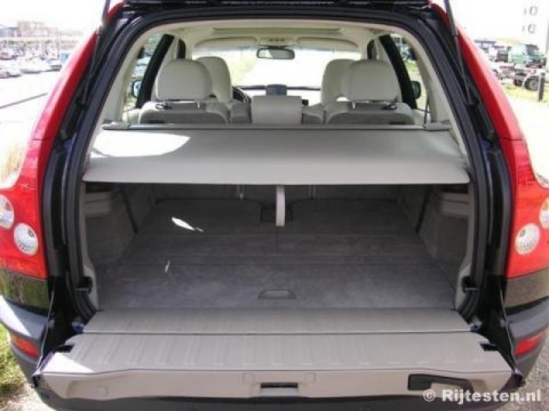 Volvo XC90 2.5T Summum