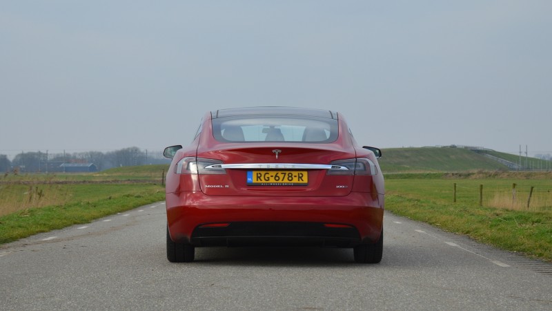 Tesla Model S 100D All-Wheel Drive