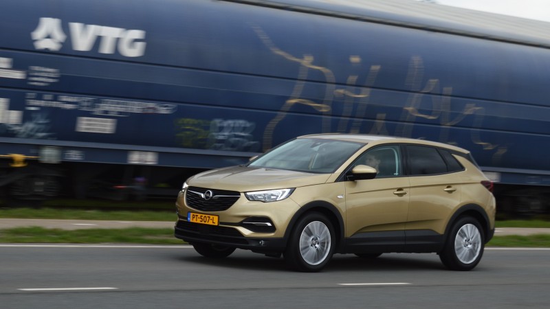 Opel Grandland X 1.2 Turbo Online Edition