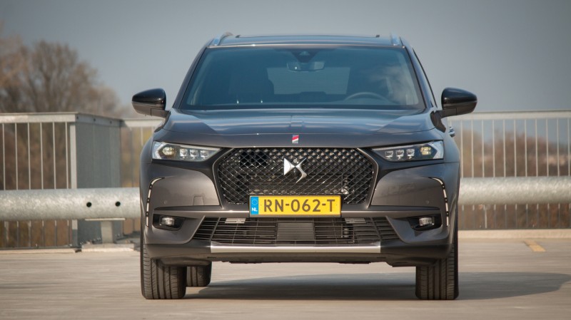 DS DS 7 Crossback BlueHDi 180 S&S Performance Line