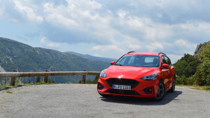 Ford Focus Wagon 1.5 EcoBoost 182 ST-Line