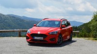 Ford Focus Wagon 1.5 EcoBoost 182 ST-Line