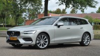 Volvo V60  D4 Momentum