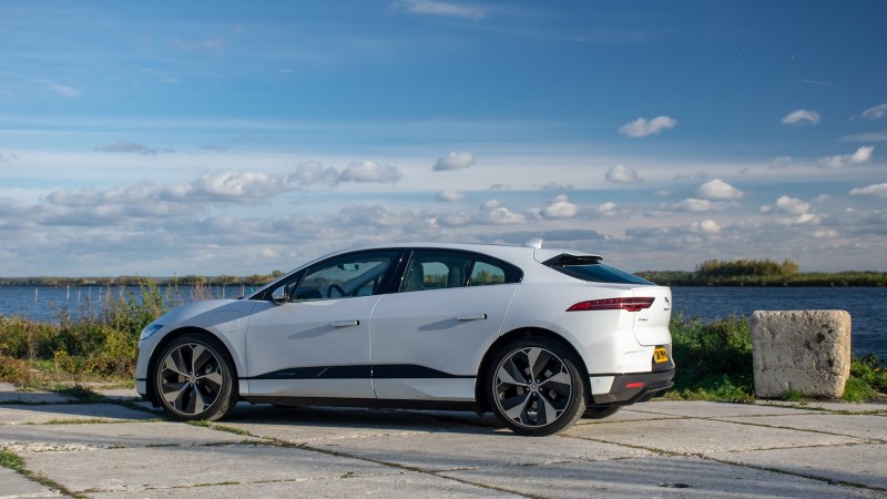 Jaguar I-Pace EV400 S