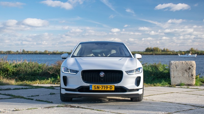 Jaguar I-Pace EV400 S