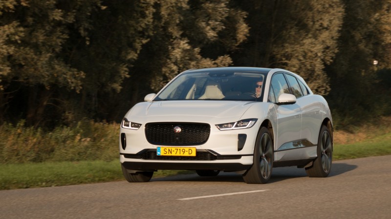 Jaguar I-Pace EV400 S