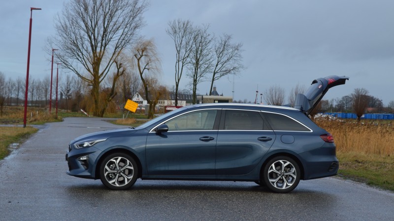 Kia Ceed Sportswagon 1.4 T-GDi DCT7 ExecutiveLine