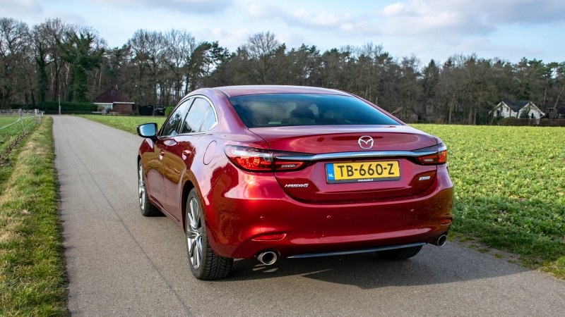 Mazda 6 2.5 SkyActiv-G 194 6AT Signature