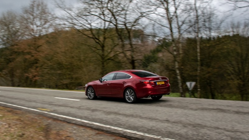 Mazda 6 2.5 SkyActiv-G 194 6AT Signature