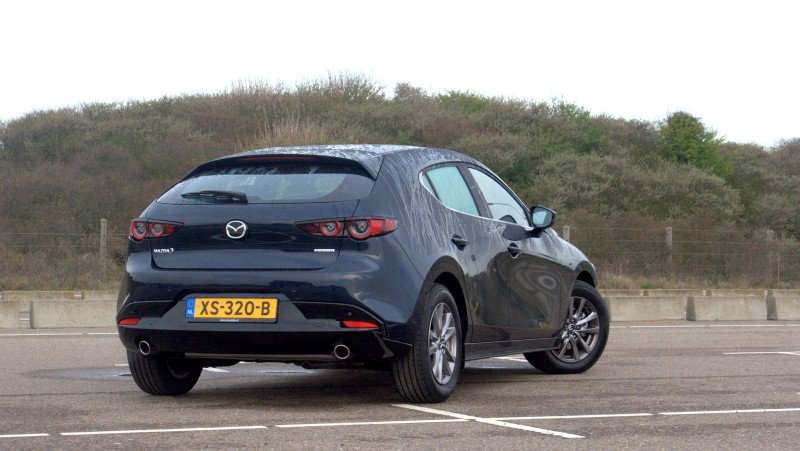 Mazda 3 SkyActiv-G 122  hatchback