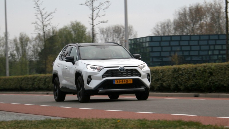 Toyota RAV4 2.5 Hybrid Bi-Tone 2WD