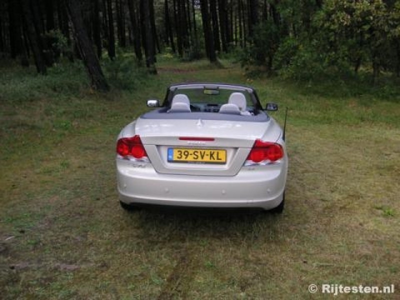 Volvo C70 2.4i Summum