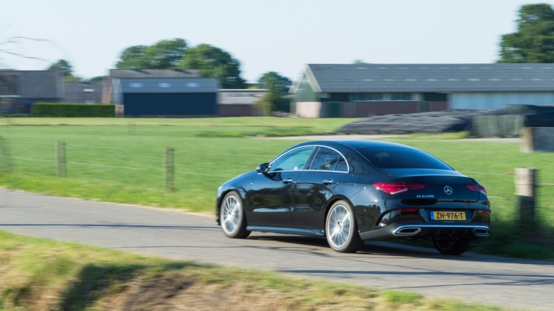 Mercedes-Benz CLA  220 Coupé AMG Premium Plus