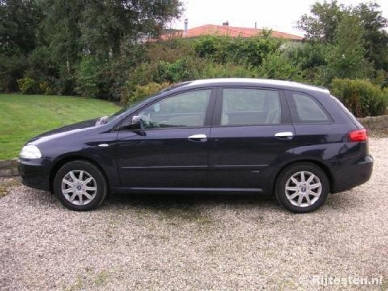 Fiat Croma 1.8 16V Dynamic