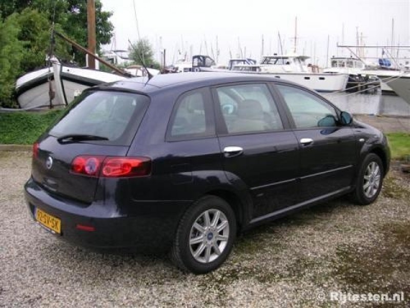 Fiat Croma 1.8 16V Dynamic