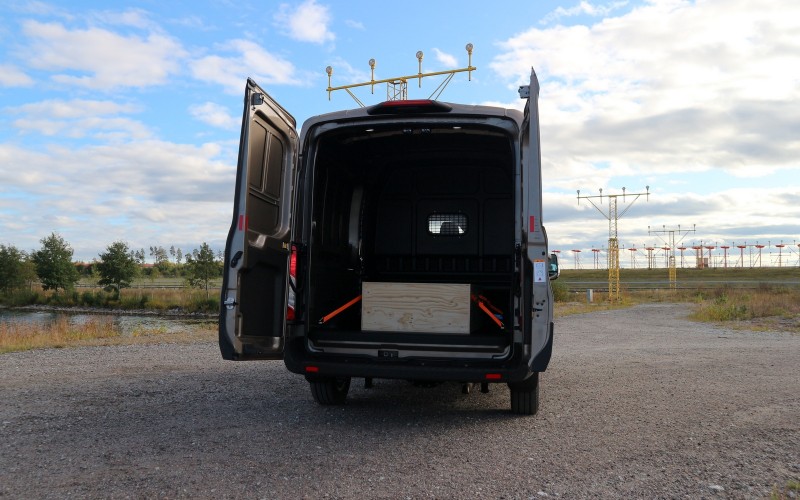 Ford Transit L3H2 2.0 EcoBlue Hybrid Limited