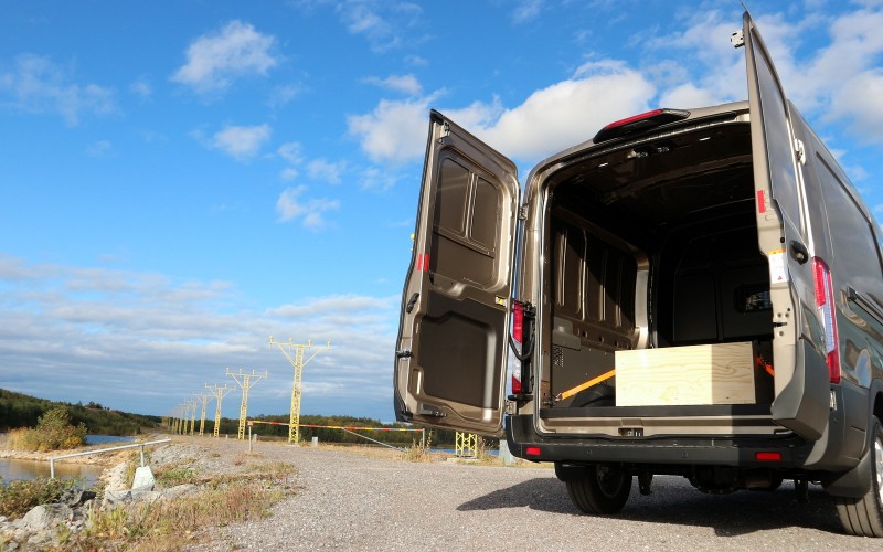 Ford Transit L3H2 2.0 EcoBlue Hybrid Limited