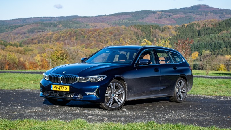 Test BMW 3 Touring 320d xDrive Luxury Line - Rijtesten.nl: Pure rijervaring