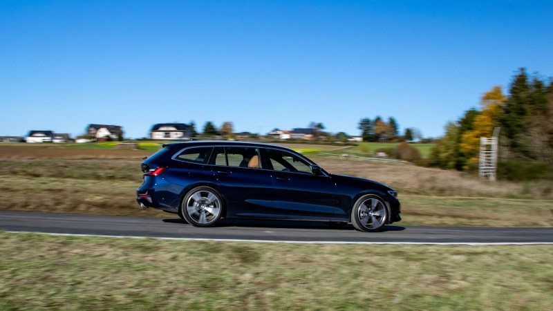 BMW 3 Serie Touring 320d xDrive Luxury Line